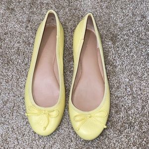 Banana Republic Flats